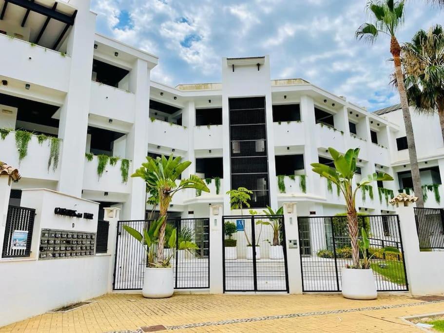 Apartment Sea Breeze Retreat - Golf Getaway