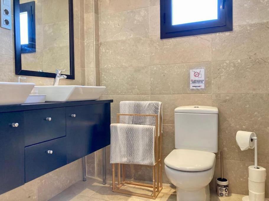 Apartament Sea Breeze Retreat - Golf Getaway *