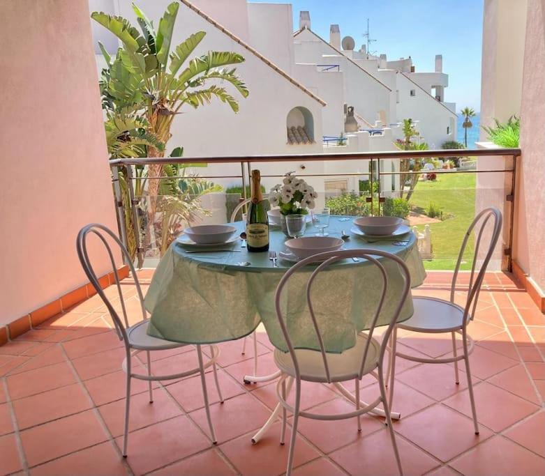 Apartament Sea Breeze Retreat - Golf Getaway Bahia de Casares